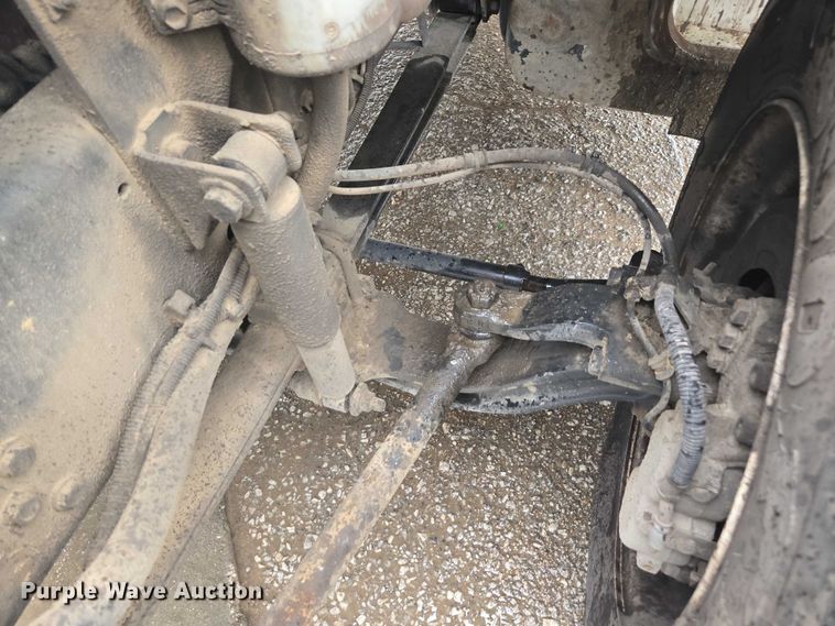 image for item EV5427 2012 Ford F650 Super Duty Crew Cab utility / service truck