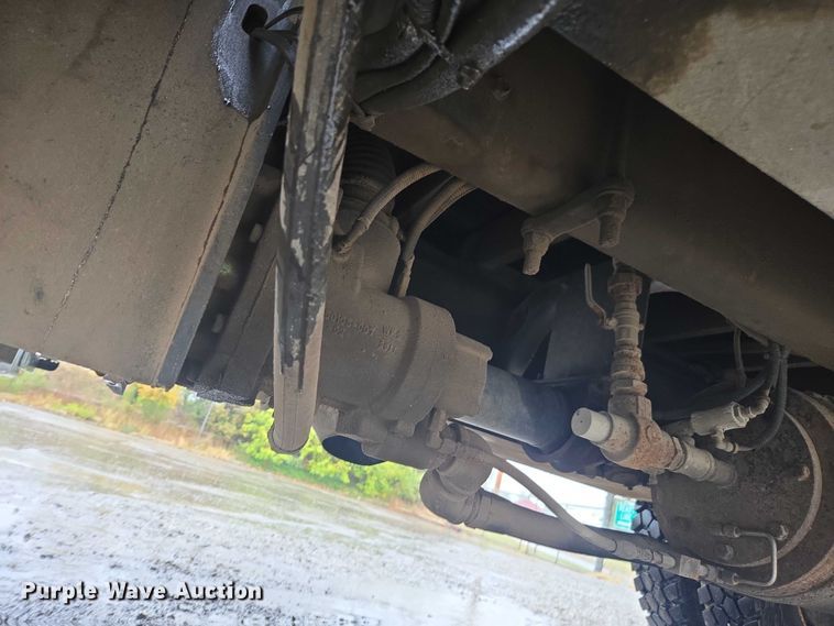 image for item EV5427 2012 Ford F650 Super Duty Crew Cab utility / service truck