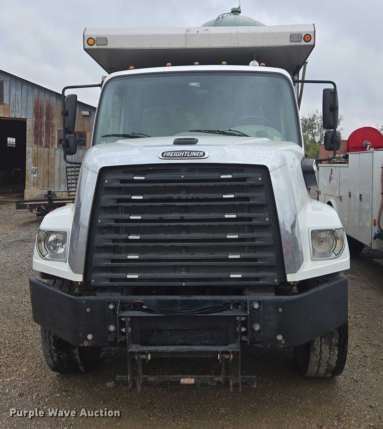 image for item EV5429 2014 Freightliner 108SD dump truck