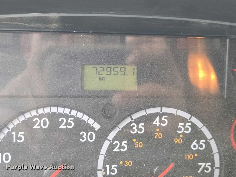 image for item EV5429 2014 Freightliner 108SD dump truck