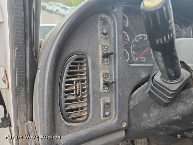 image for item EV5429 2014 Freightliner 108SD dump truck