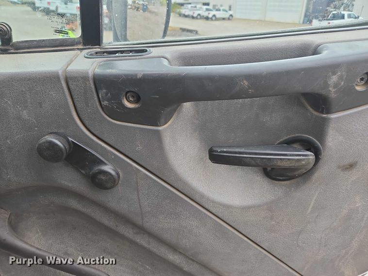 image for item EV5429 2014 Freightliner 108SD dump truck