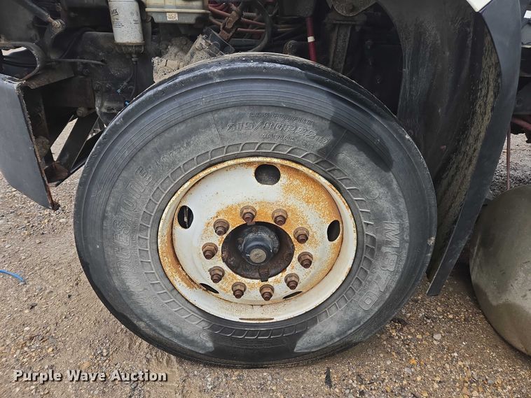 image for item EV5429 2014 Freightliner 108SD dump truck