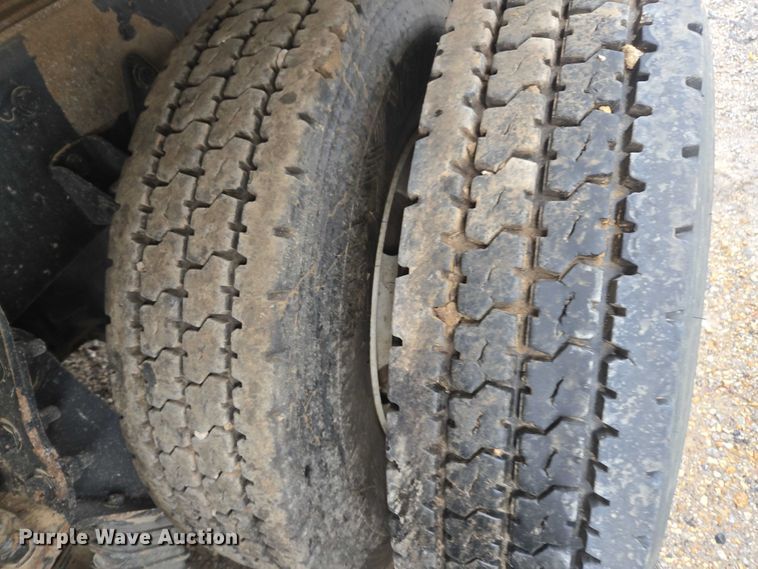 image for item EV5429 2014 Freightliner 108SD dump truck