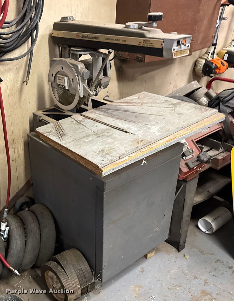 image for item FB0527 Saws