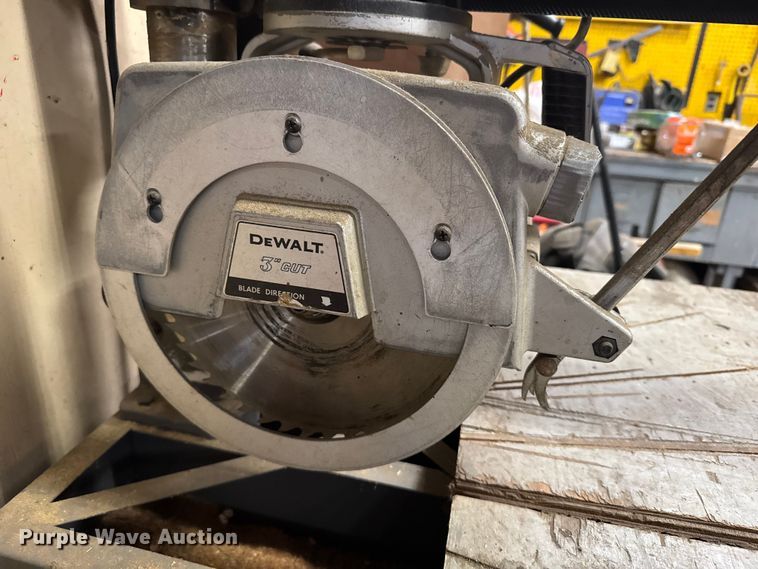 image for item FB0527 Saws