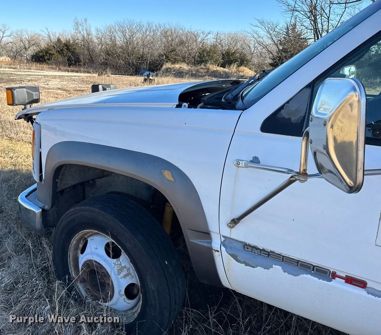 image for item FB0528 1998 GMC Sierra C3500 dump bed pickup truck