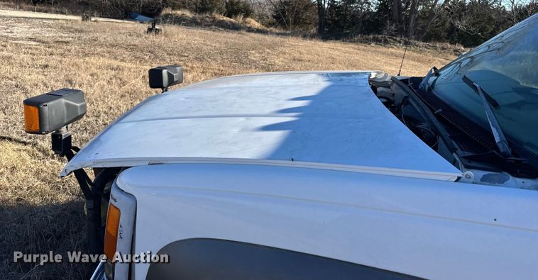 image for item FB0528 1998 GMC Sierra C3500 dump bed pickup truck