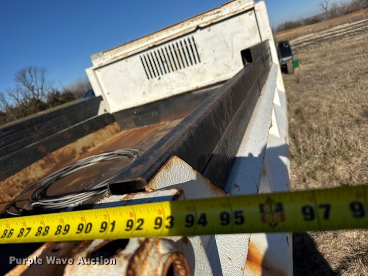 image for item FB0528 1998 GMC Sierra C3500 dump bed pickup truck