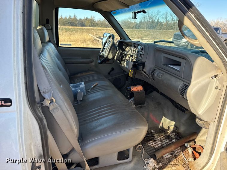 image for item FB0528 1998 GMC Sierra C3500 dump bed pickup truck