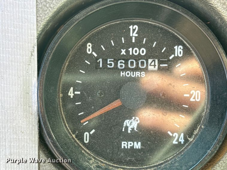 image for item FB0530 2001 Mack RD semi truck