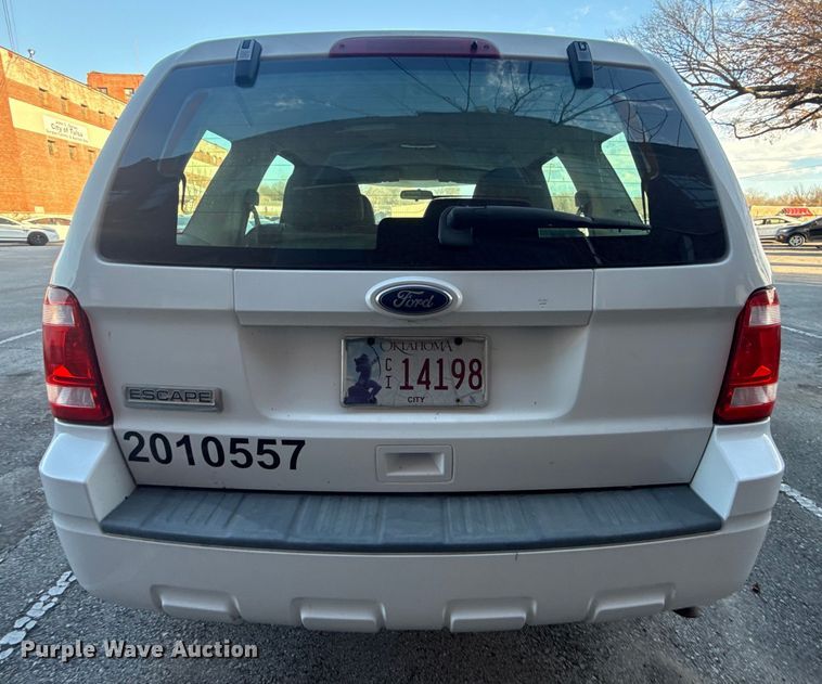 image for item FB8467 2010 Ford Escape SUV