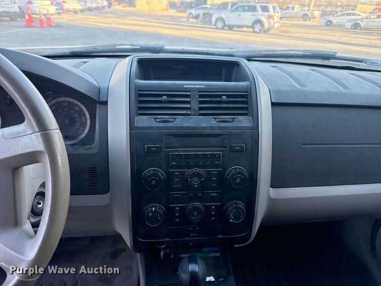 image for item FB8467 2010 Ford Escape SUV