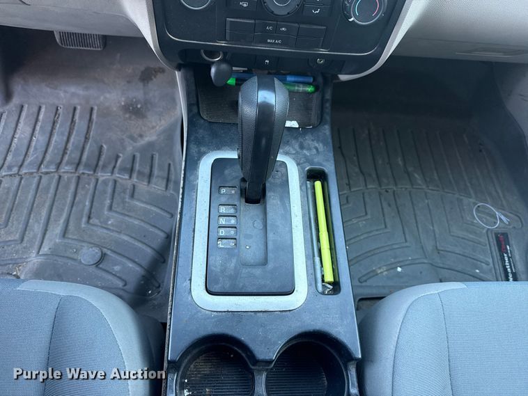 image for item FB8467 2010 Ford Escape SUV