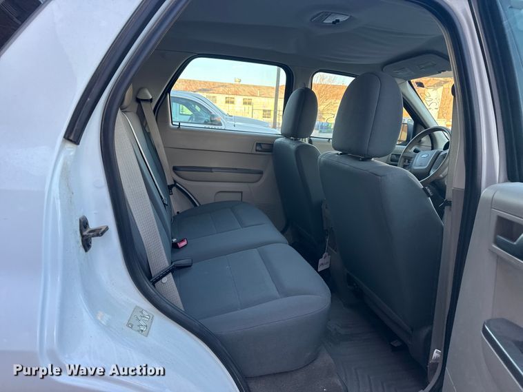 image for item FB8467 2010 Ford Escape SUV
