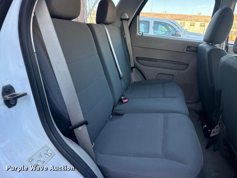 image for item FB8467 2010 Ford Escape SUV