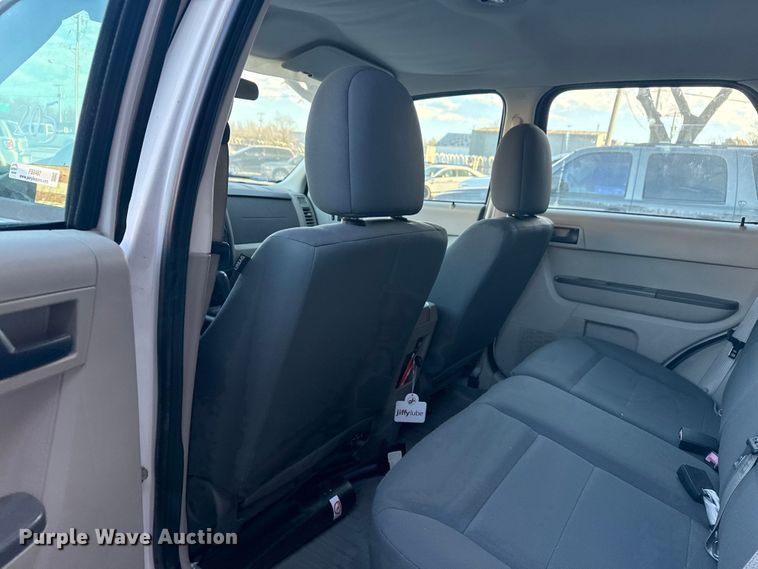 image for item FB8467 2010 Ford Escape SUV