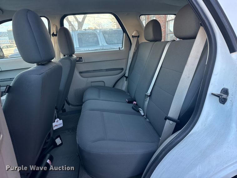 image for item FB8467 2010 Ford Escape SUV