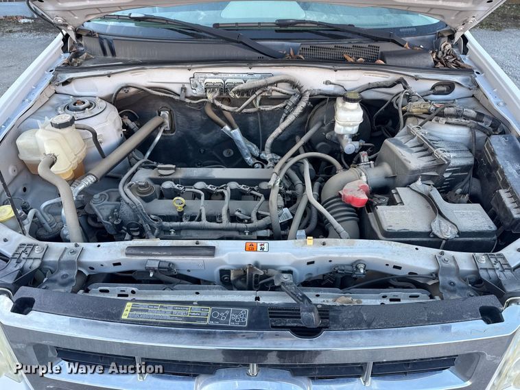 image for item FB8467 2010 Ford Escape SUV