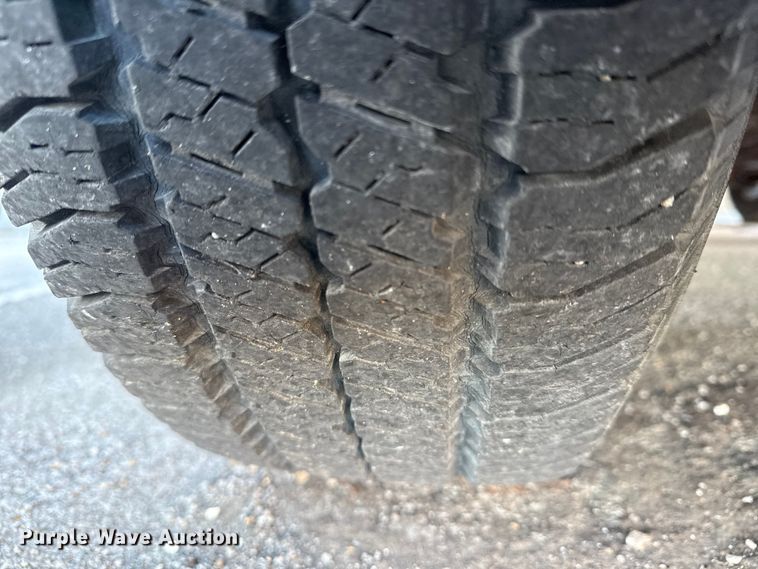 image for item FB8467 2010 Ford Escape SUV