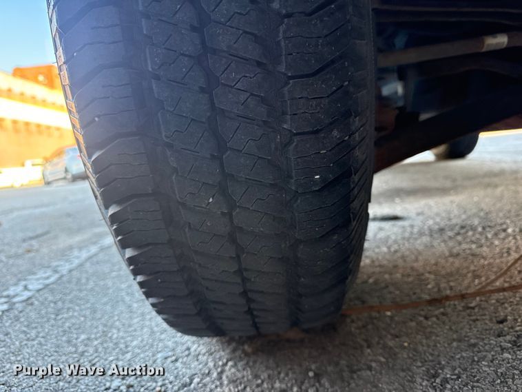 image for item FB8467 2010 Ford Escape SUV