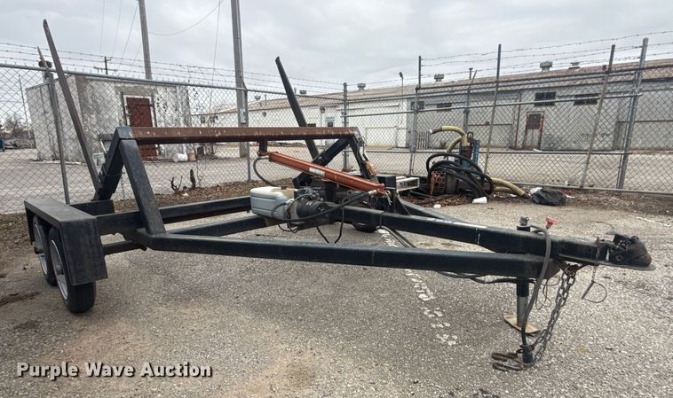 image for item FB8470 2013 Pike dumpster delivery trailer