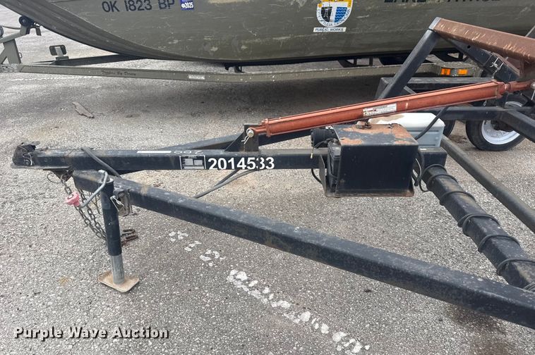 image for item FB8470 2013 Pike dumpster delivery trailer