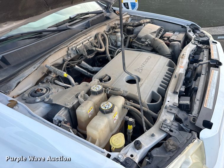 image for item FB8471 2010 Ford Escape Hybrid SUV