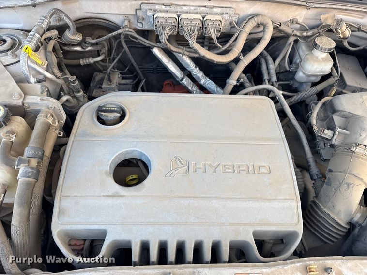 image for item FB8471 2010 Ford Escape Hybrid SUV