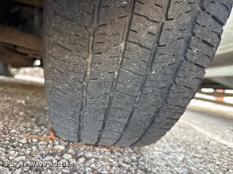 image for item FB8471 2010 Ford Escape Hybrid SUV