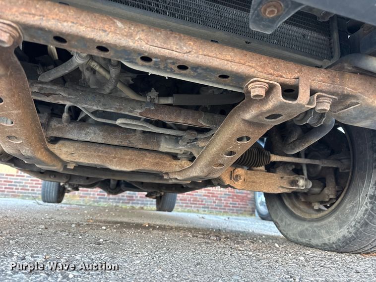 image for item FB8472 2013 Toyota Tacoma pickup truck