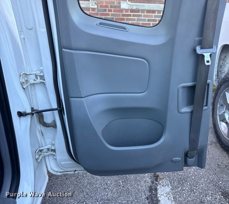 image for item FB8472 2013 Toyota Tacoma pickup truck