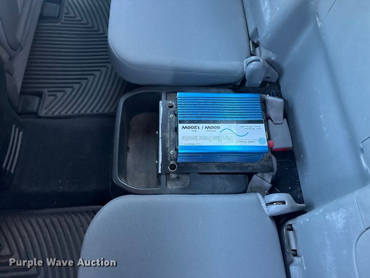 image for item FB8472 2013 Toyota Tacoma pickup truck