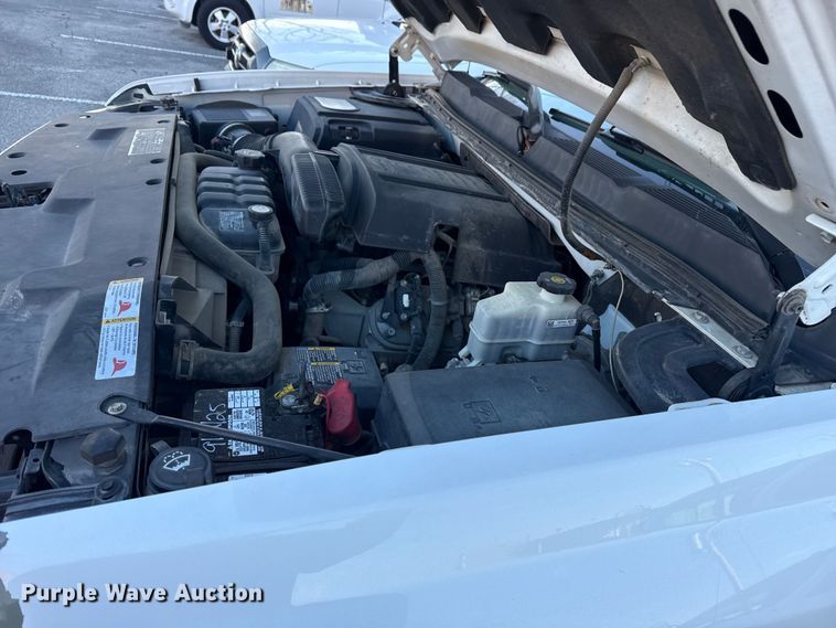 image for item FB8473 2009 Chevrolet Silverado Hybrid Crew Cab pickup truck