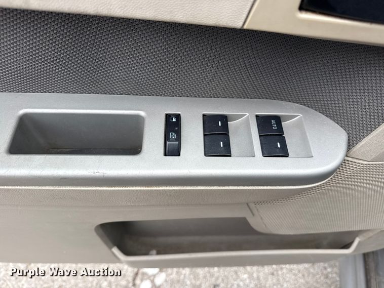 image for item FB8474 2009 Ford Escape Hybrid SUV