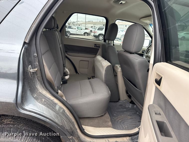 image for item FB8474 2009 Ford Escape Hybrid SUV