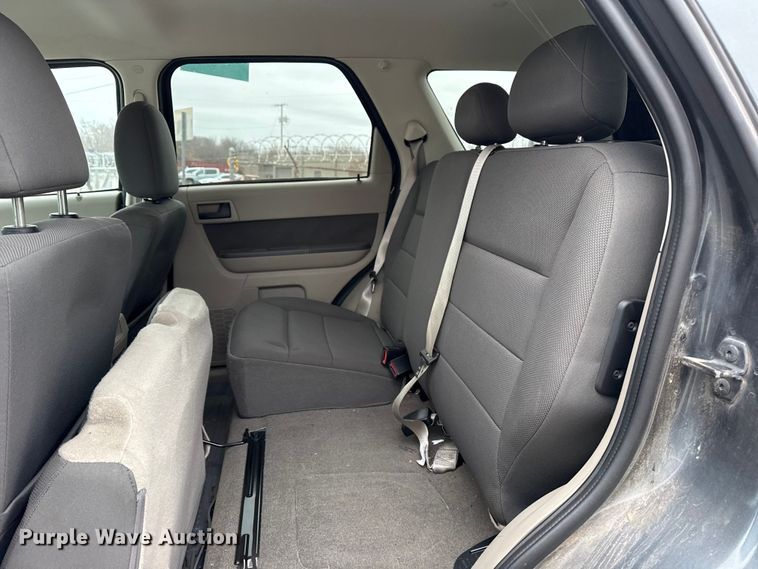 image for item FB8474 2009 Ford Escape Hybrid SUV