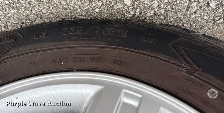 image for item FB8474 2009 Ford Escape Hybrid SUV