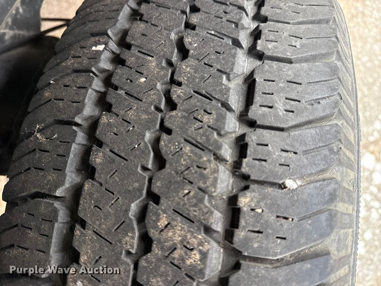 image for item FB8474 2009 Ford Escape Hybrid SUV