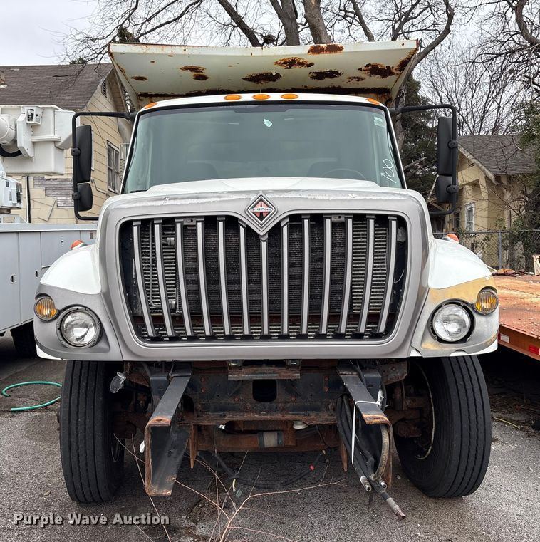 image for item FB8475 2009 International WorkStar 7400 dump truck