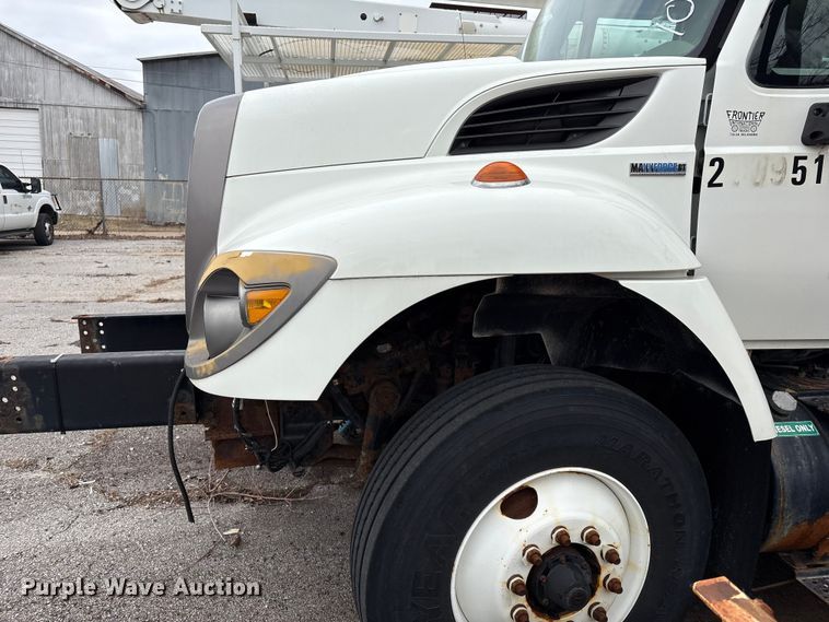 image for item FB8475 2009 International WorkStar 7400 dump truck