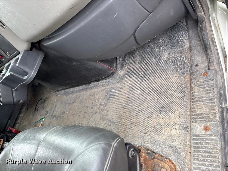 image for item FB8475 2009 International WorkStar 7400 dump truck