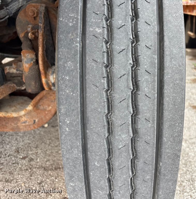 image for item FB8475 2009 International WorkStar 7400 dump truck