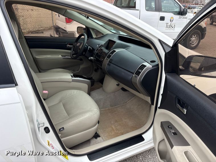 image for item FB8476 2009 Toyota Prius Hybrid 