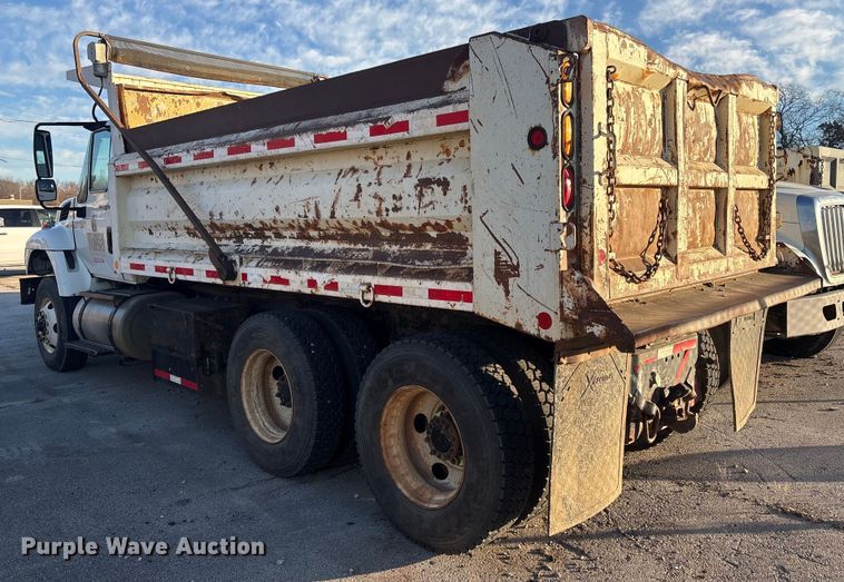 image for item FB8477 2011 International WorkStar 7400 dump truck