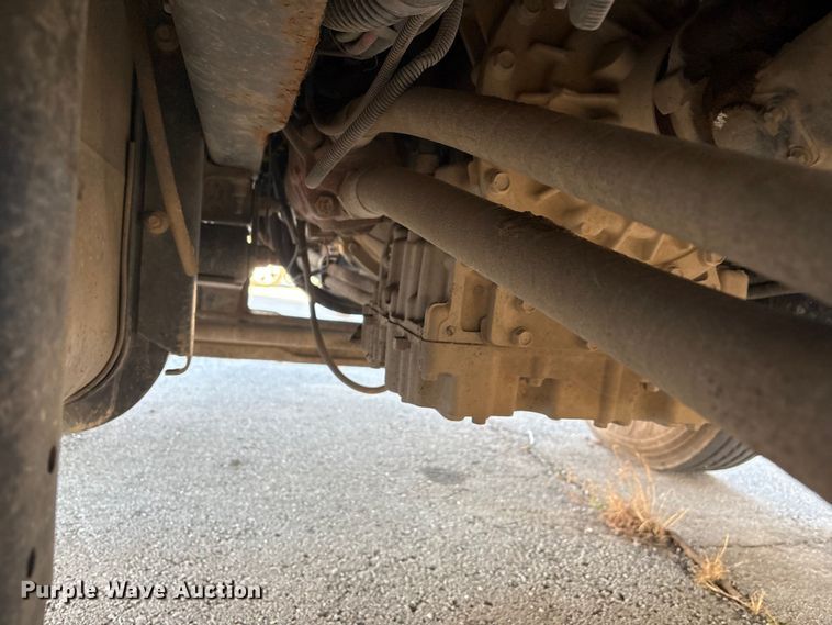 image for item FB8477 2011 International WorkStar 7400 dump truck