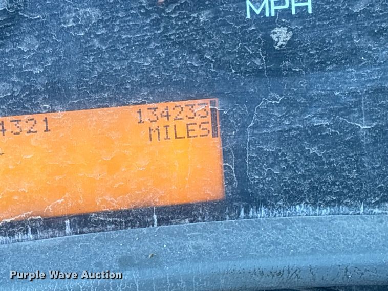 image for item FB8477 2011 International WorkStar 7400 dump truck