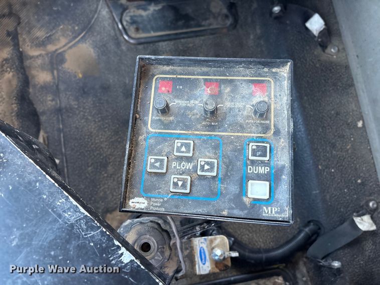 image for item FB8477 2011 International WorkStar 7400 dump truck