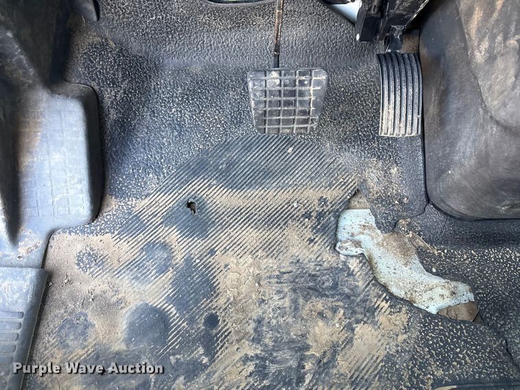 image for item FB8477 2011 International WorkStar 7400 dump truck