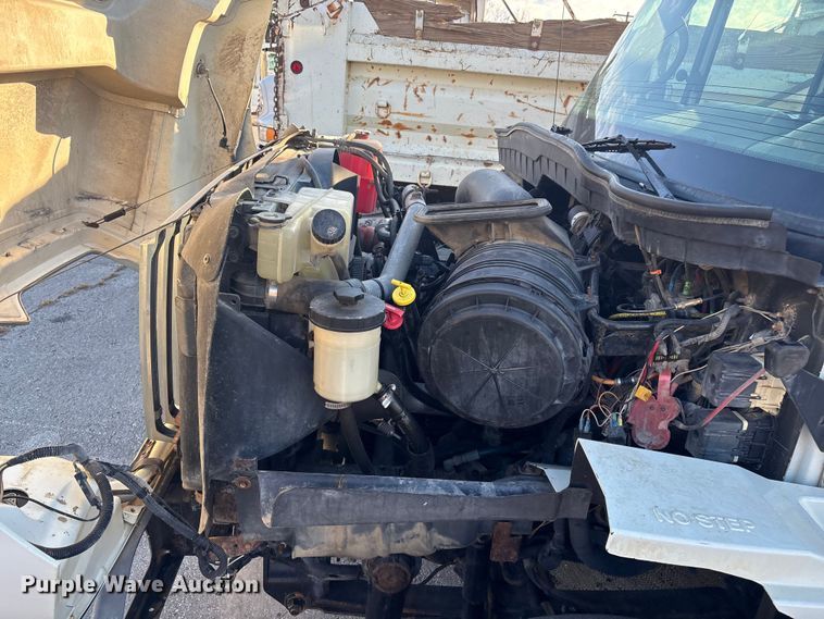 image for item FB8477 2011 International WorkStar 7400 dump truck